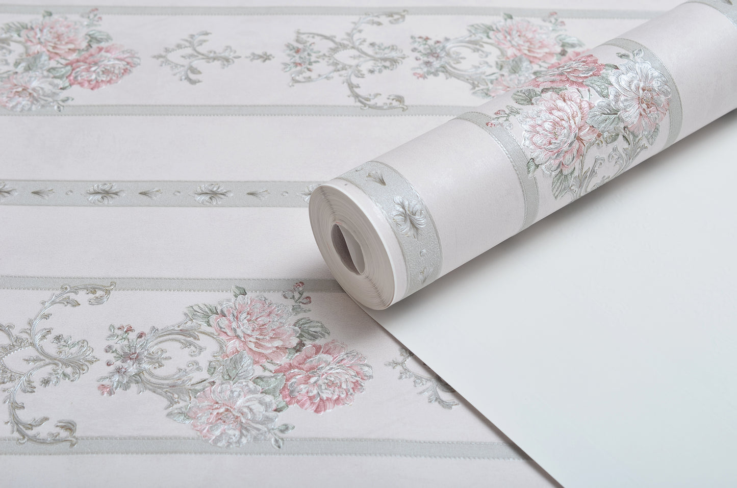 Decopine Papier Peint Intissé Ruban Royal – Rayures Classiques & Fleurs Romantiques – Rose Poudré – 0,53 x 10m – Sans Colle