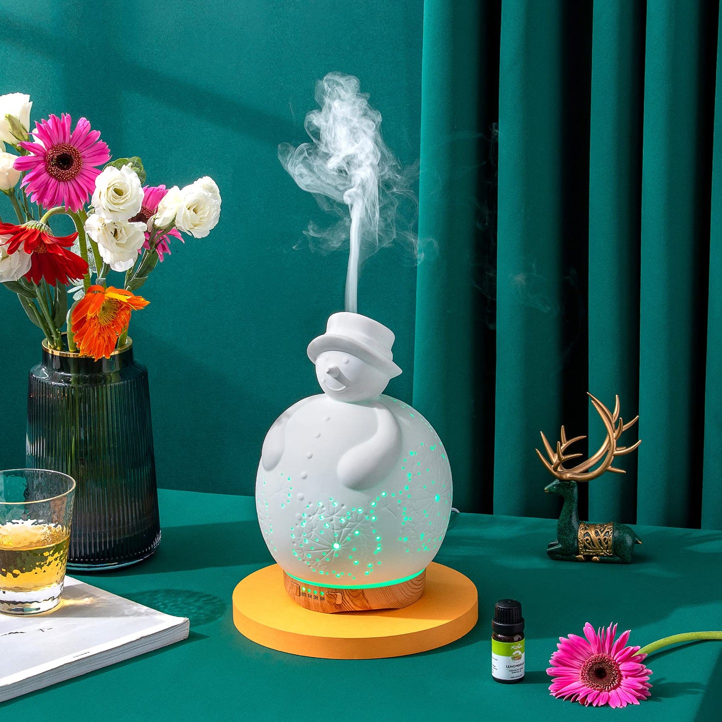 DecopineⓇ Diffuseur d’Huiles Essentielles - Design Bonhomme de Neige en Céramique - Humidificateur LED (24cm)