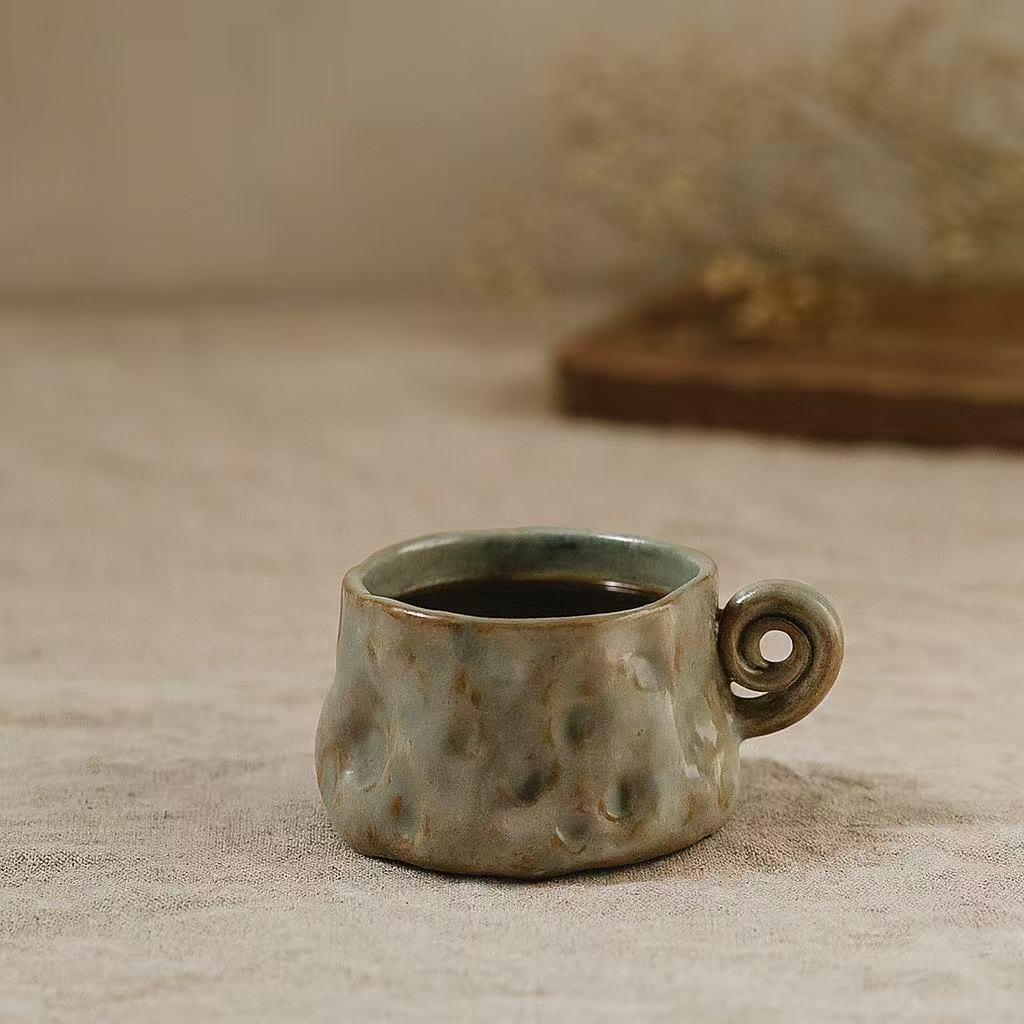 Tasse à espresso en céramique grise  – Fait main – 90 ml