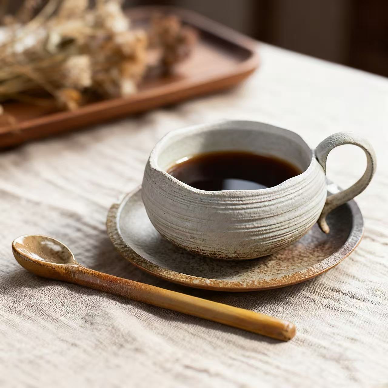 Tasse à Café avec Soucoupe et Cuillère – Collection Naturelle (145 ml)