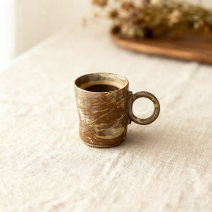 Tasse à Café en Céramique Artisanale – Style Wabi-Sabi – 150 ml – Marron – DECOPINE