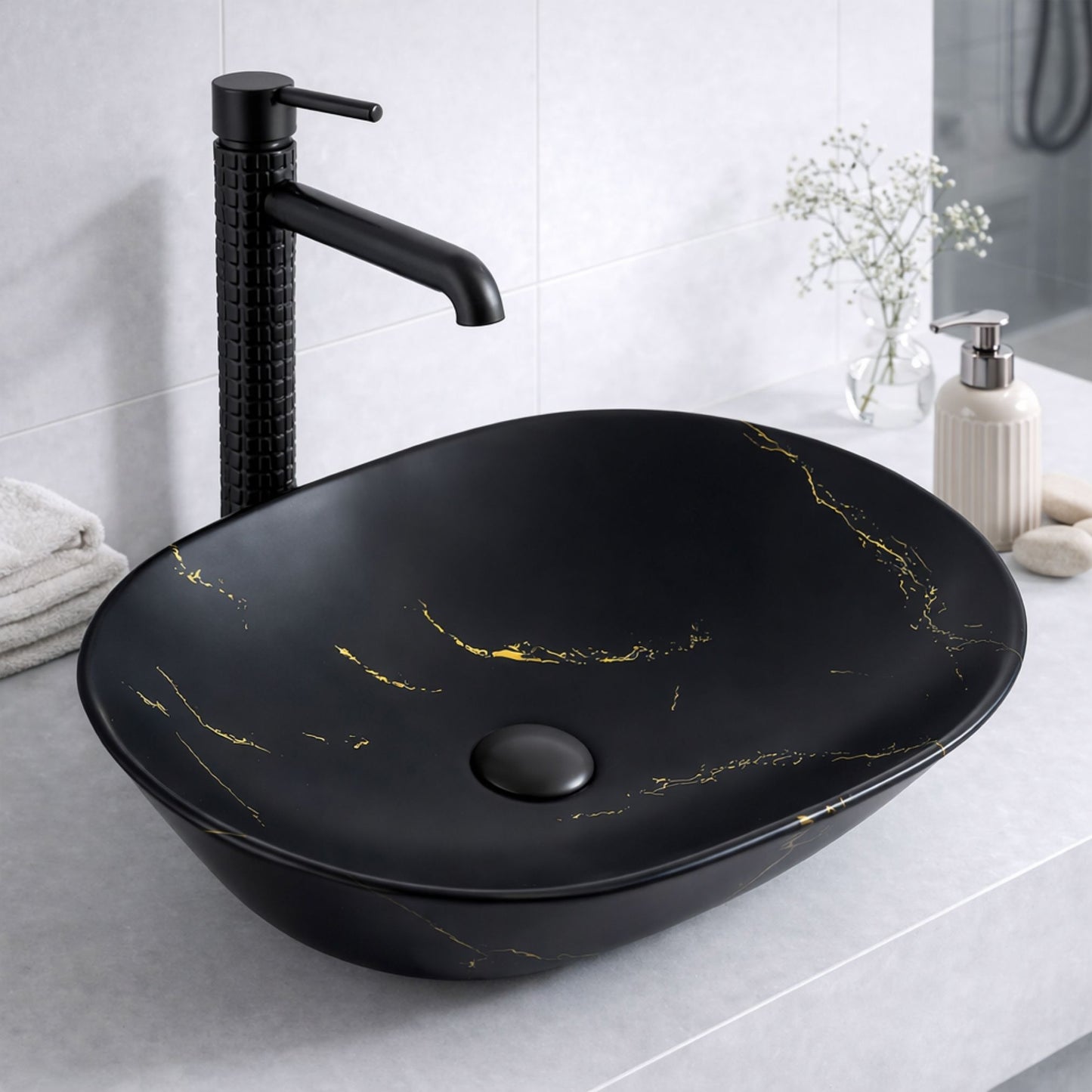 Vasque à Poser Ovale Noir Marbre Veiné Or RIVÉO – 590 × 425 mm – Avec Bonde