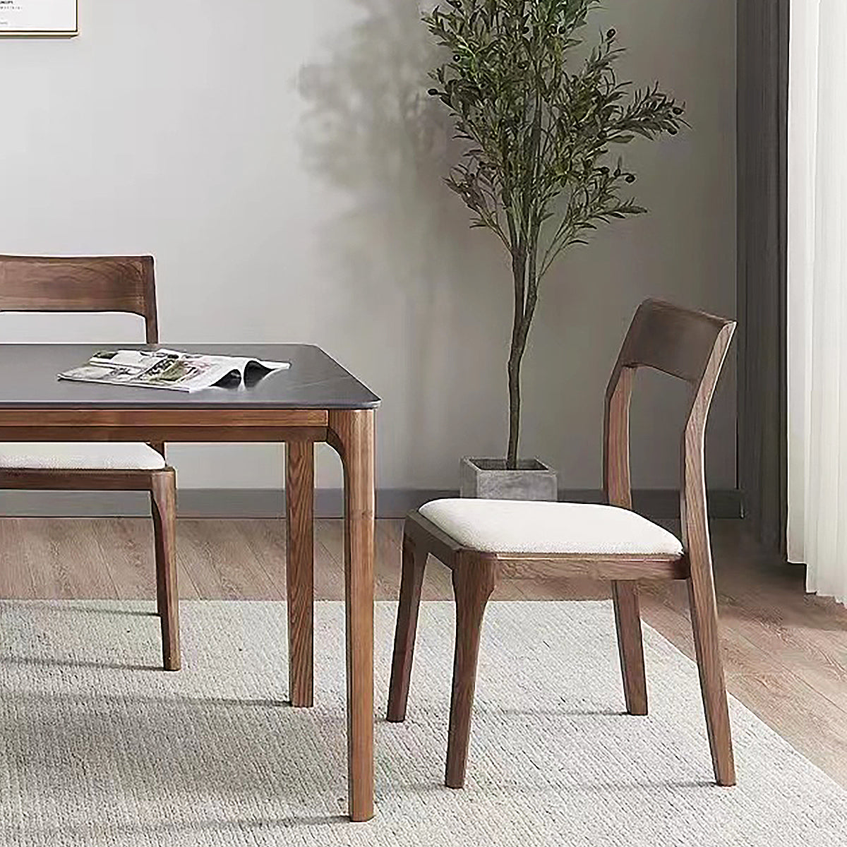 Chaise de Salle à Manger - DECOPINE - Bois de Frêne - Design Minimaliste - Assise Tissu Beige - Confort Optimal