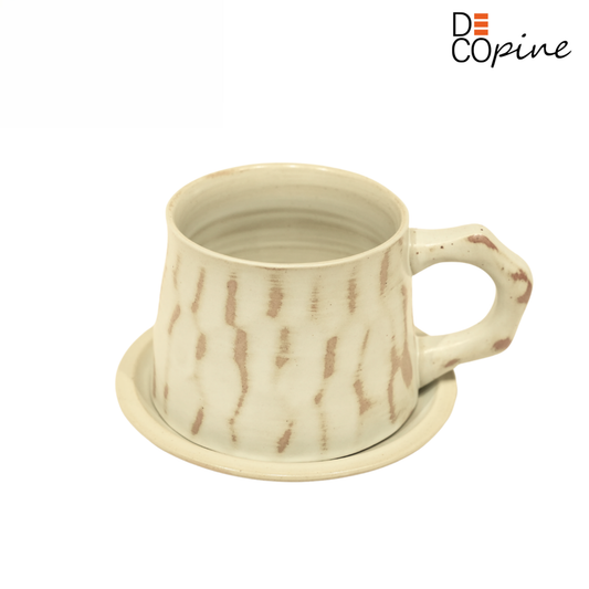 Tasse à Café en Céramique Artisanale – Collection Blanc Minéral (300 ml)