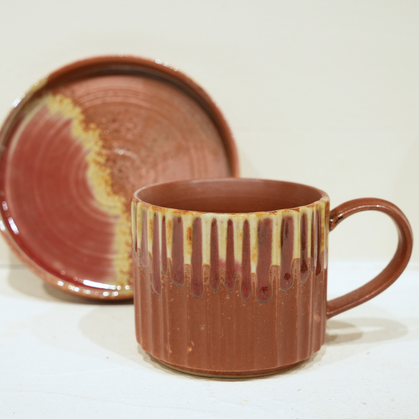 Tasse à Café avec Soucoupe – Collection Jaune Doré (250 ml)