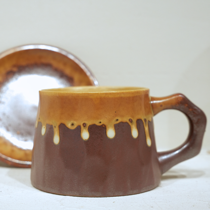 Tasse à Café en Grès Émaillé – Collection Ambre Brûlé (300 ml)