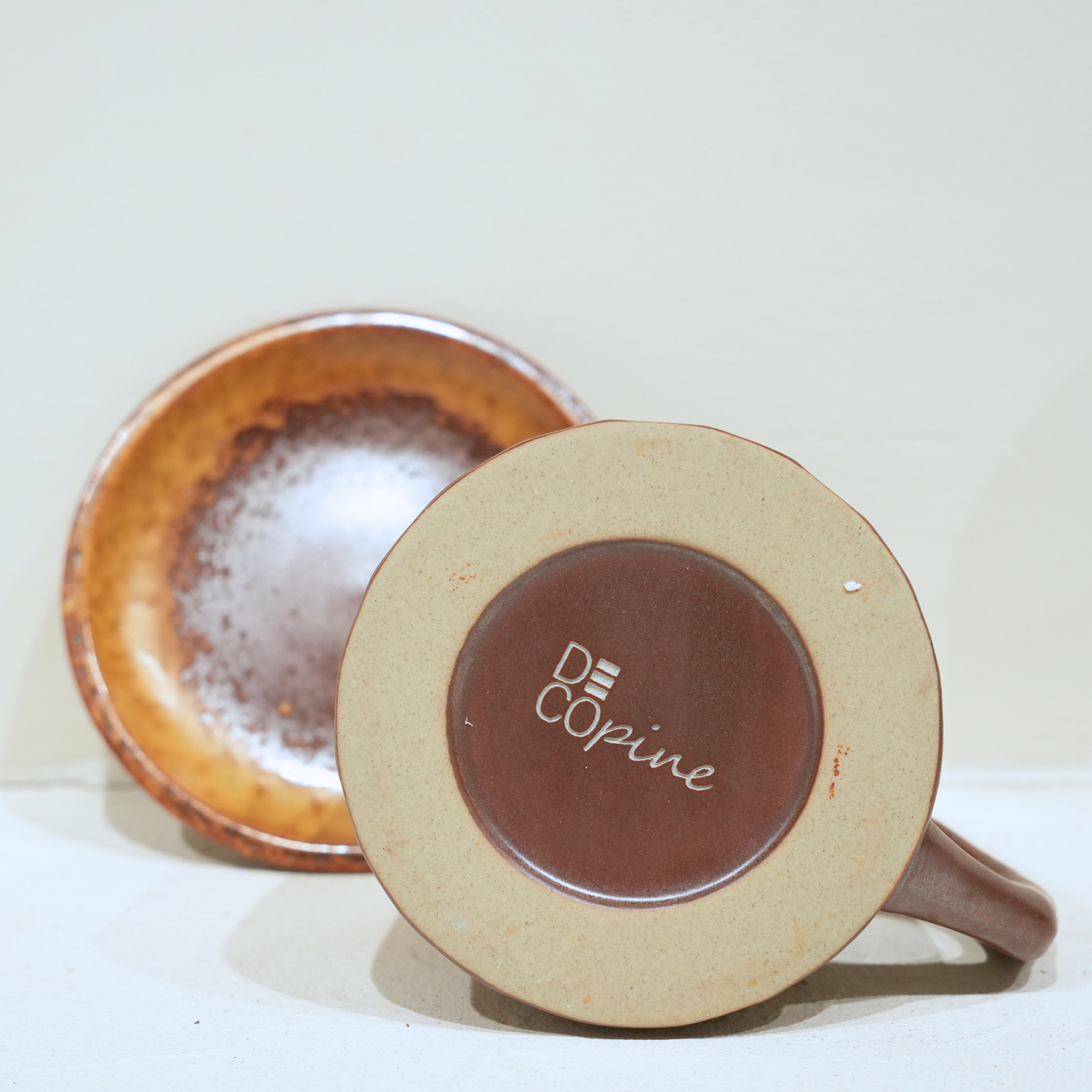 Tasse à Café en Grès Émaillé – Collection Ambre Brûlé (300 ml)