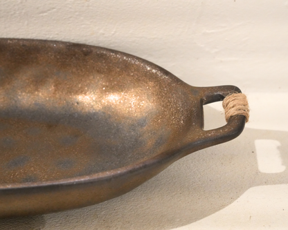 Plateau Ovale en Grès Noir (27,5 × 15 × 4,5 cm)