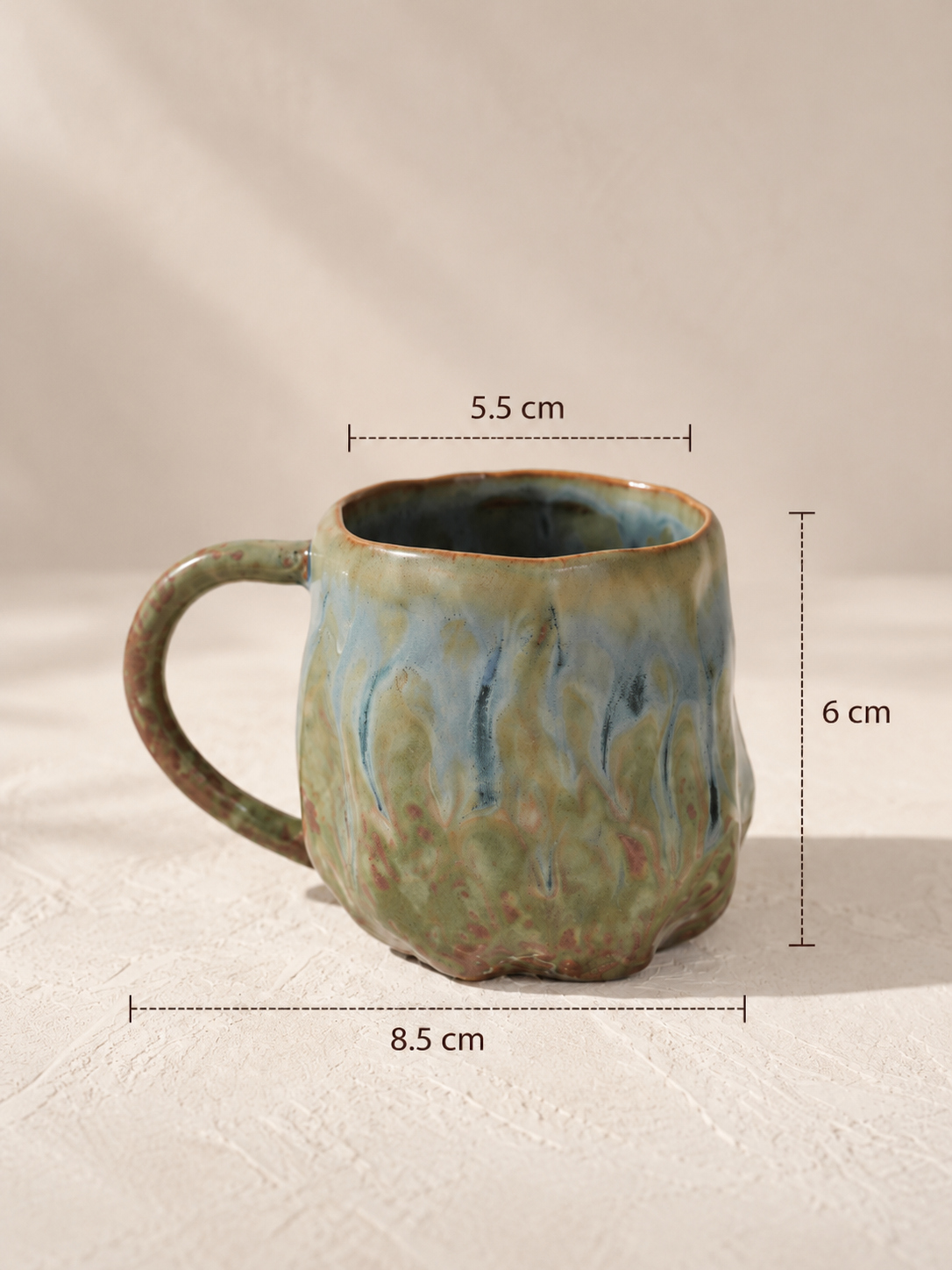 Tasse à espresso artisanale en céramique vert sauge nuancé – 90 ml